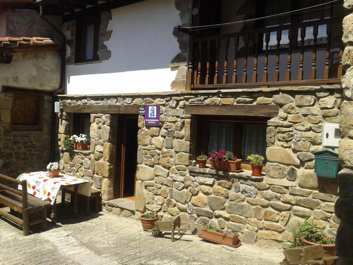 La Casuca Y La Cabana Охедо Экстерьер фото
